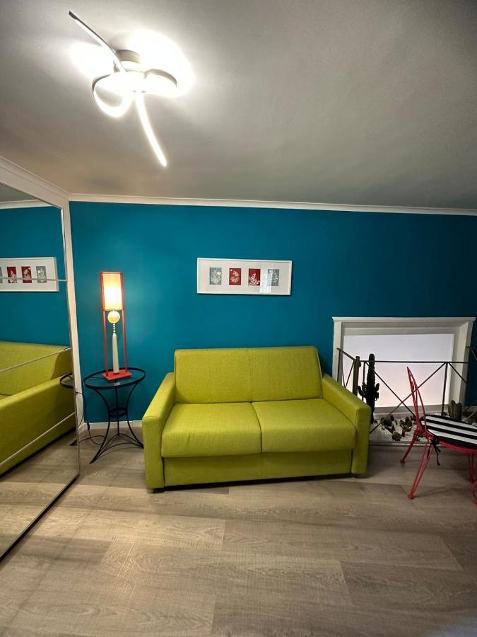 Bell@ Rooms Napoli Bagian luar foto