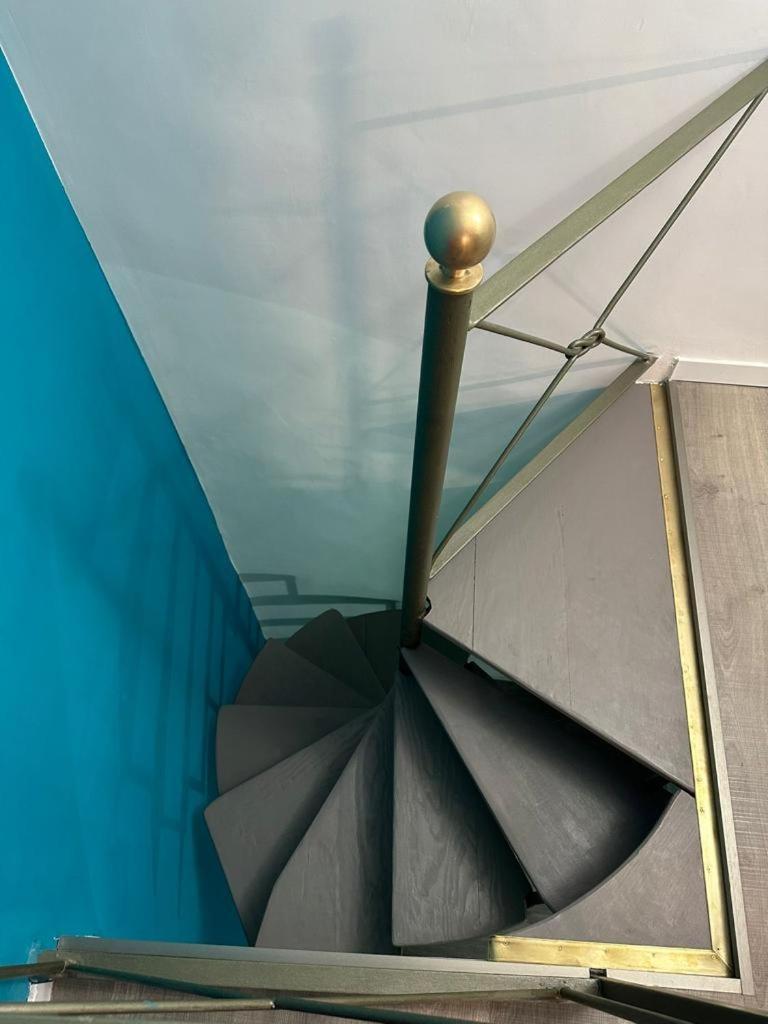 Bell@ Rooms Napoli Bagian luar foto